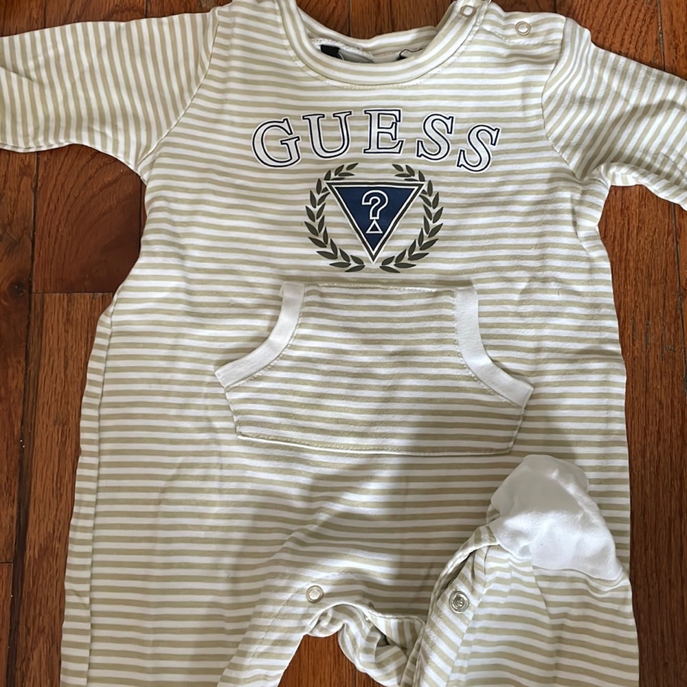 GUESS UNISEX